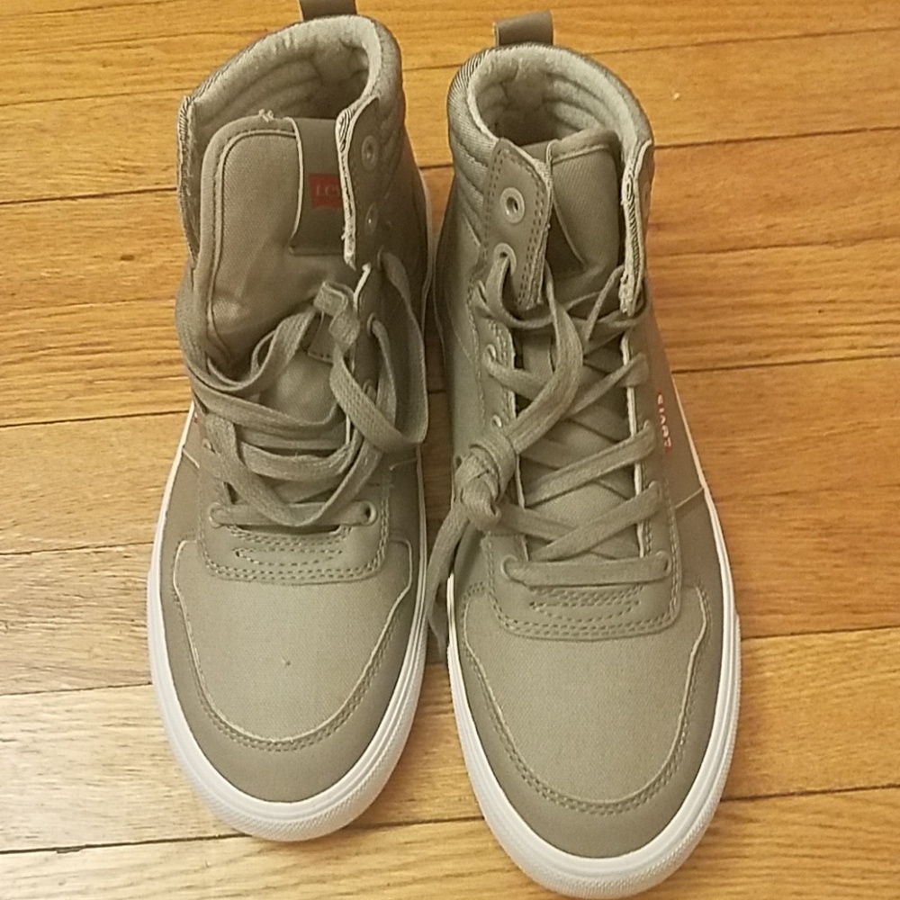 Levi's Hi Top Sneakers